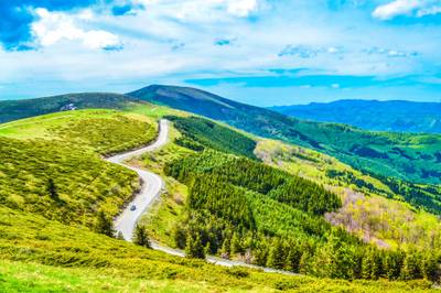 Troyan Pass & Balkan Mountains Scenic Drive – Crossing the Heart of Bulgaria